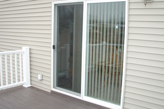 Linda-screen-door-repair